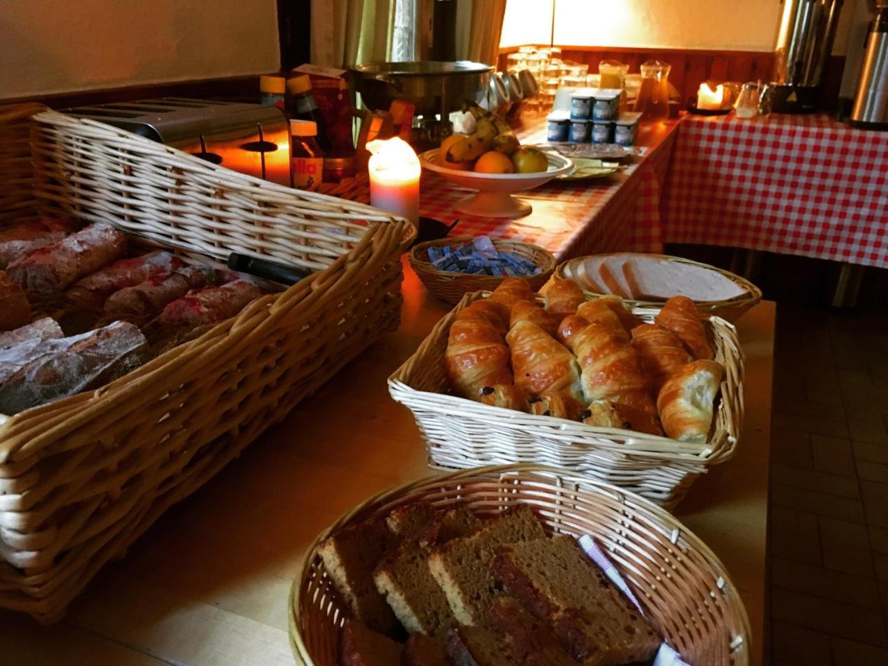 Hotel Au Bon Accueil 레두잘프 외부 사진